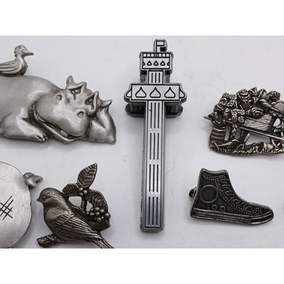 10 Pewter Brooches JJ Hippo, Pig + 4 BIRDS & BLOOMS Limited Edition Lapel Pins - Picture 4 of 14